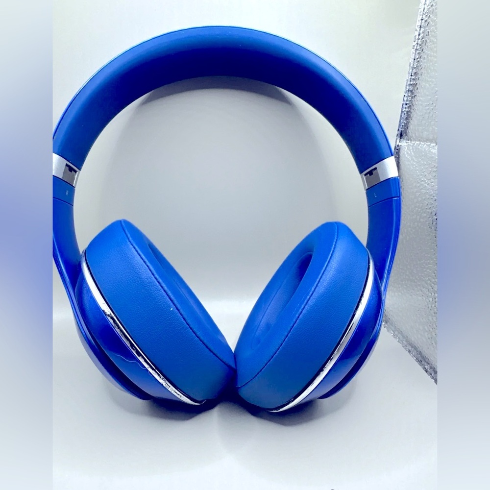 Beats by Dr. Dre Studio 2.0 Over the Ear Headphone - Deep BLUE WIRED